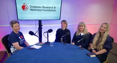 L R CLAIURE GRETA DAWN VANESSA DSC 2068